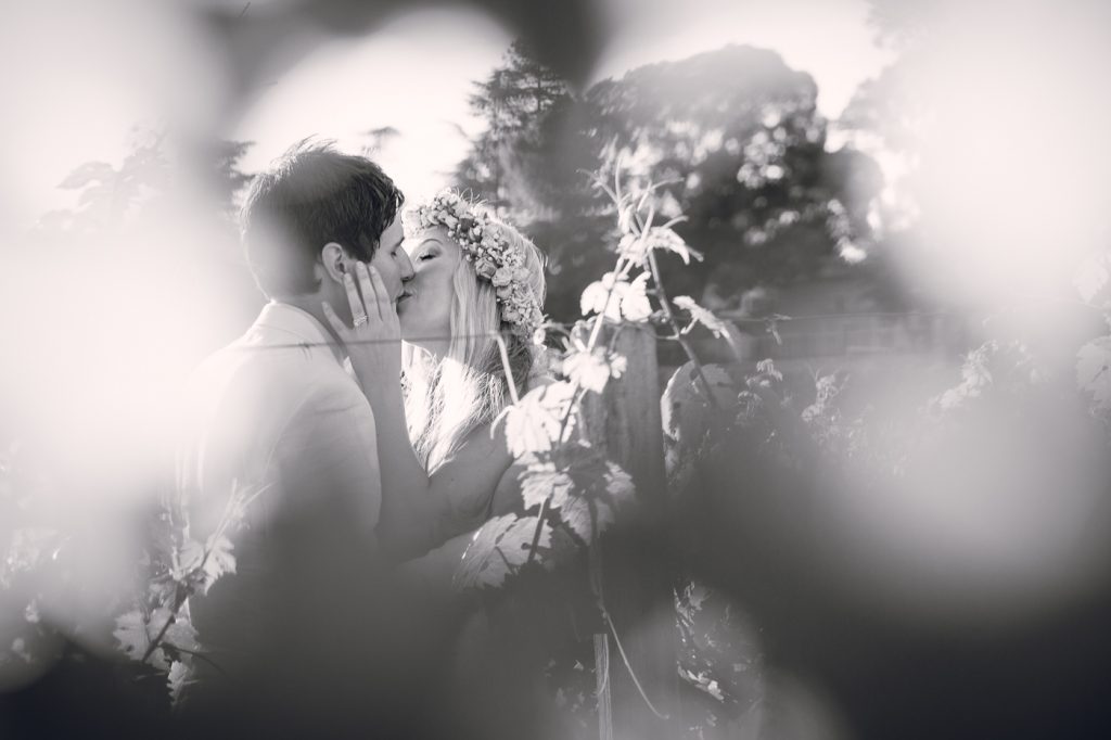 photo de couple mariage en noir et blanc